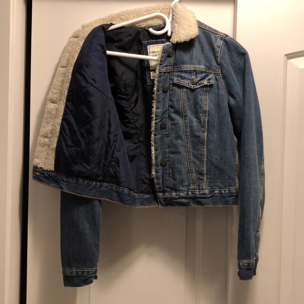 Abercrombie jacket - Picture 3 of 8